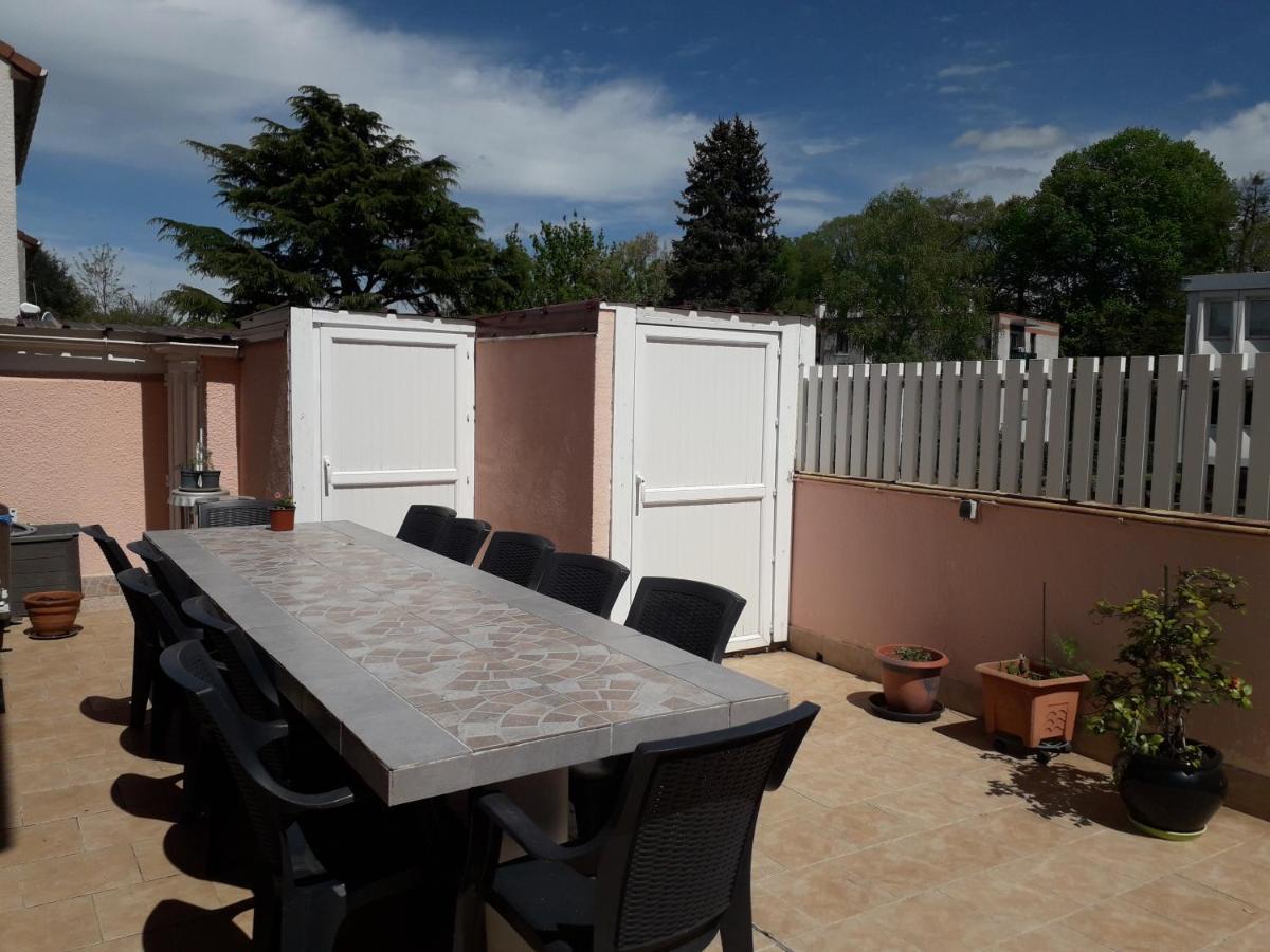 La Maison Rose 2 Chambres Avec Lit Pour 2 Personnes Et 2 Salles De Bains Nevers Bagian luar foto